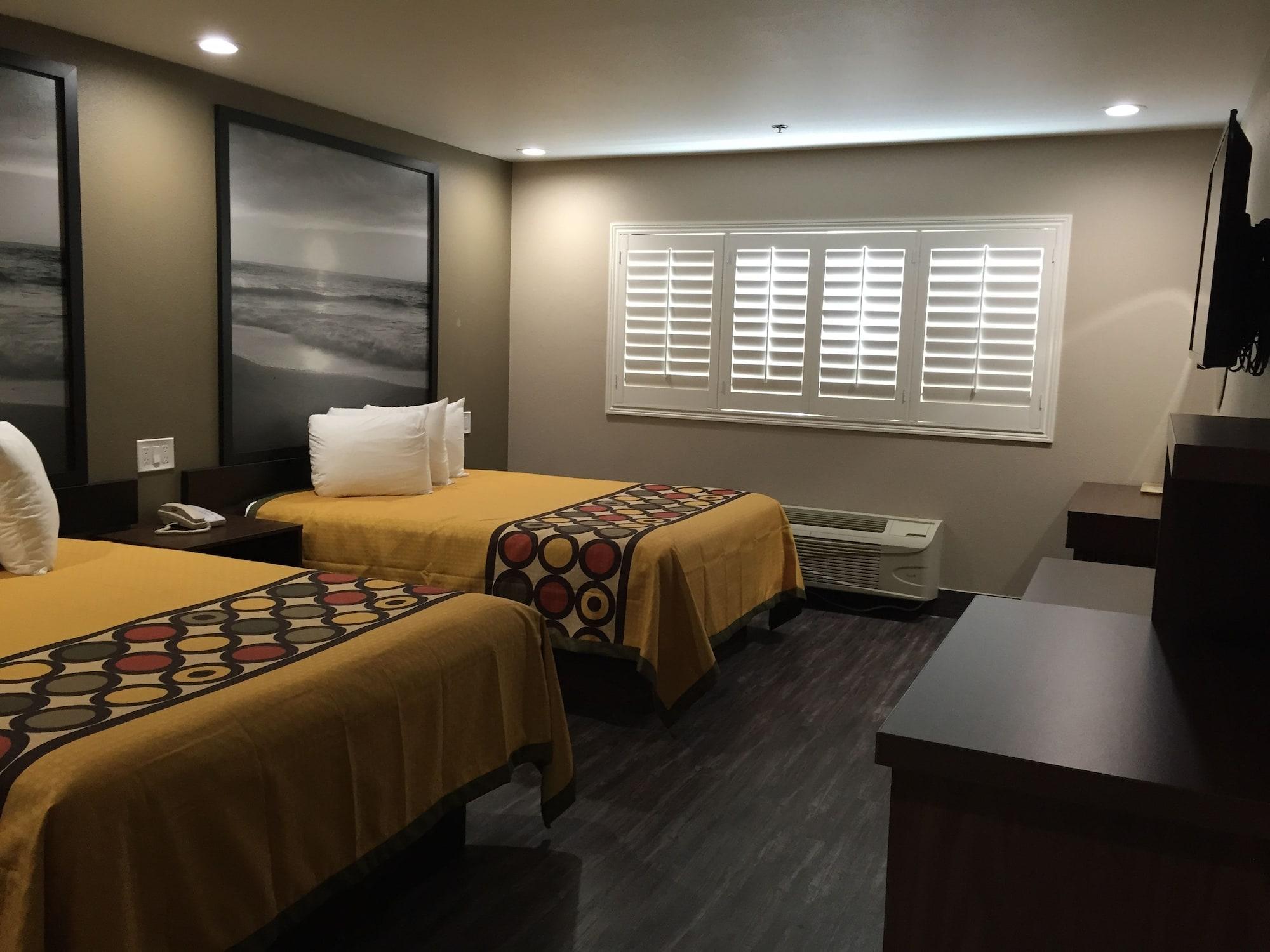 Super 8 By Wyndham National City Chula Vista Exteriér fotografie
